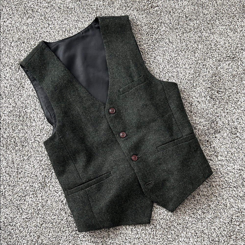 Deep Green Tweed Boy’s Vest with Black Lining